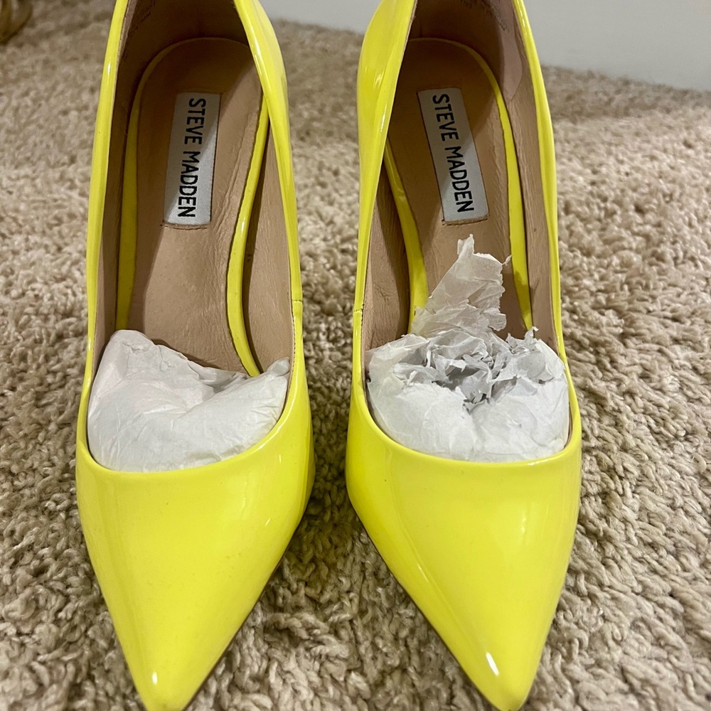 Steve Madden Vibrant Yellow Heels